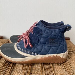 Sorel Boots Women’s 7 Out N About Plus Quilted Boots Rubber Soles